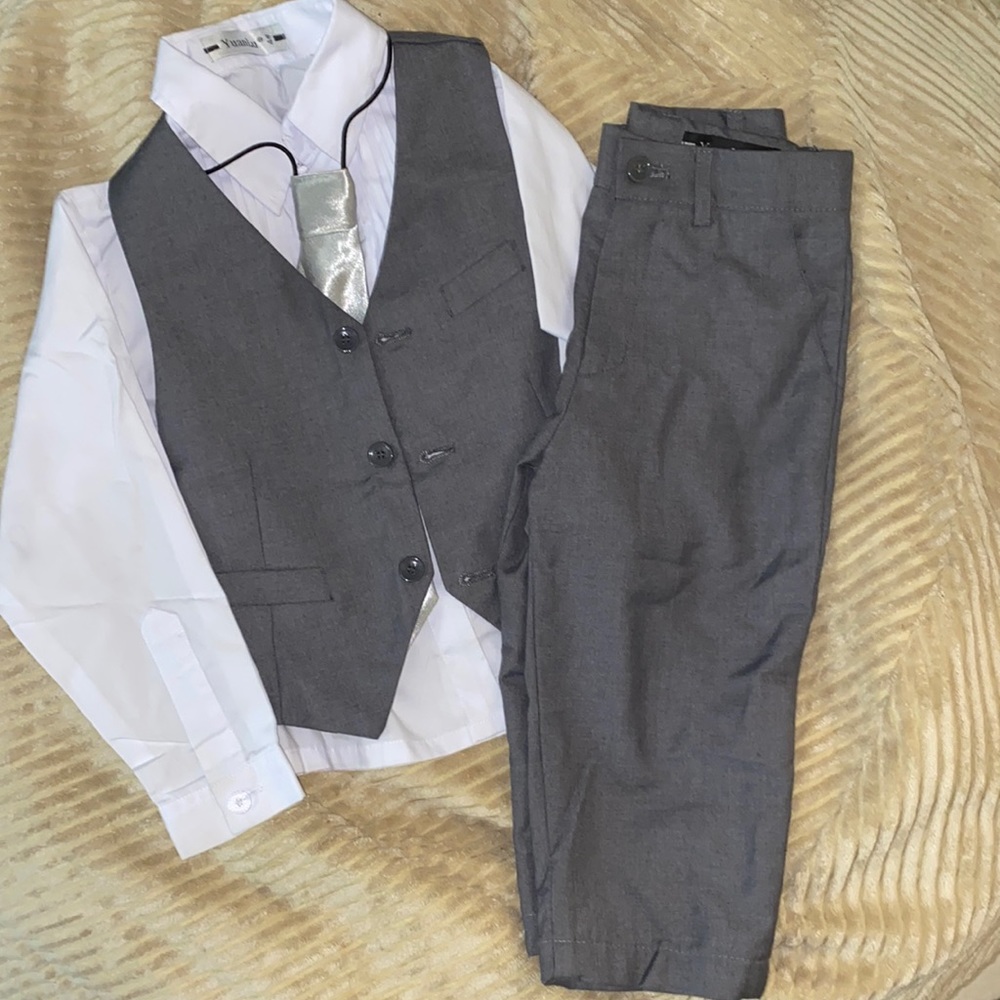 Toddler suit 4T